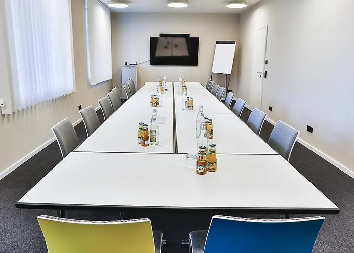 فندق Garni Maximilian 3*