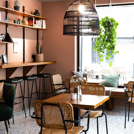 ホテル Garni Maximilian 3*